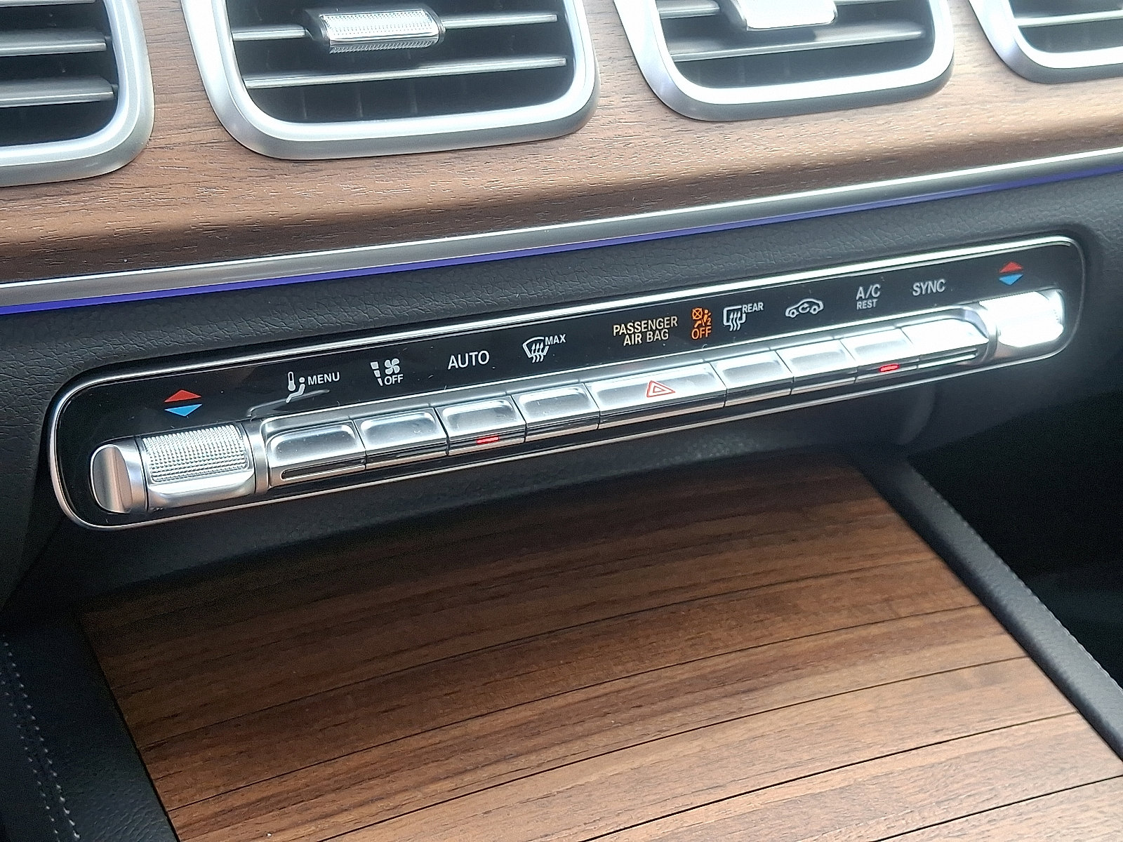 New 2026 Mercedes-Benz GLE 350 4MATIC image 14