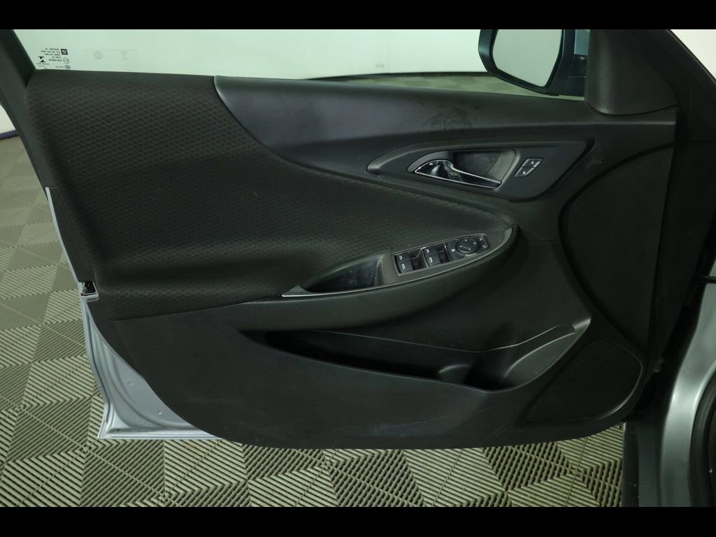 Used 2024 Chevrolet Malibu LT FWD image 21