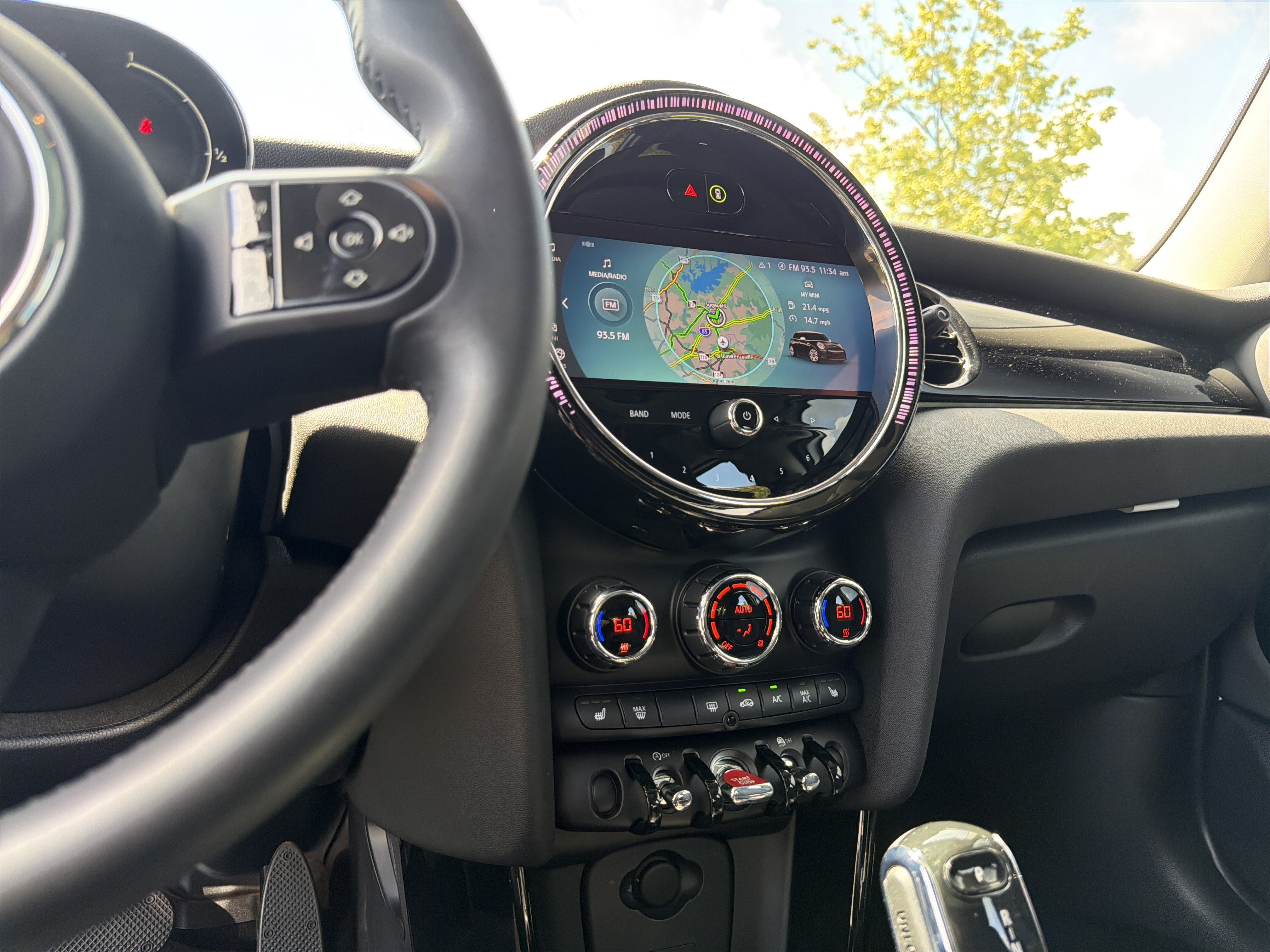 Used 2024 MINI Cooper 4-Door Hardtop FWD image 33