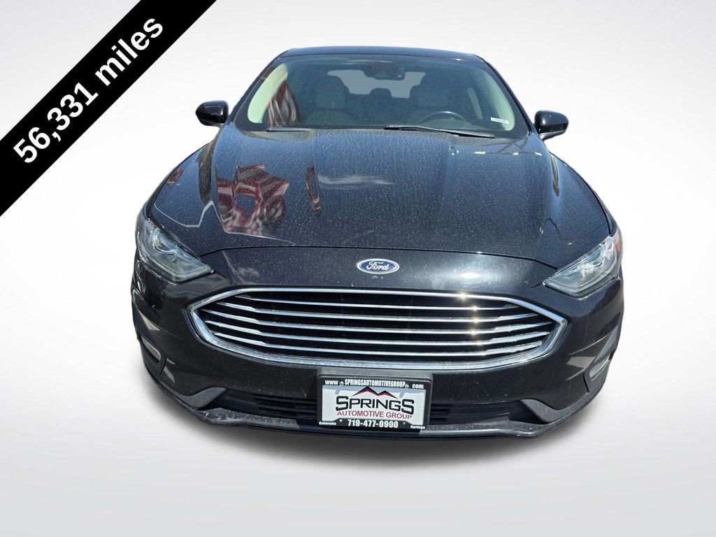 Used 2019 Ford Fusion SE w/ Equipment Group 151A AWD/4WD image 2