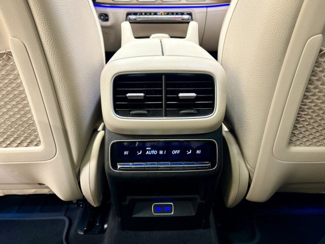 New 2026 Mercedes-Benz GLS 450 4MATIC image 19