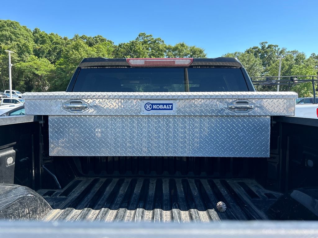 Used 2020 Chevrolet Silverado 1500 LT w/ All-Star Edition RWD image 9
