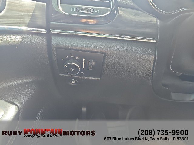 Used 2021 Jeep Grand Cherokee Limited AWD/4WD image 16