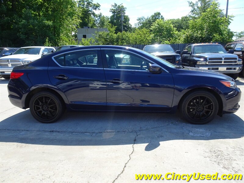 Used 2014 Acura ILX w/ Technology Package FWD image 5