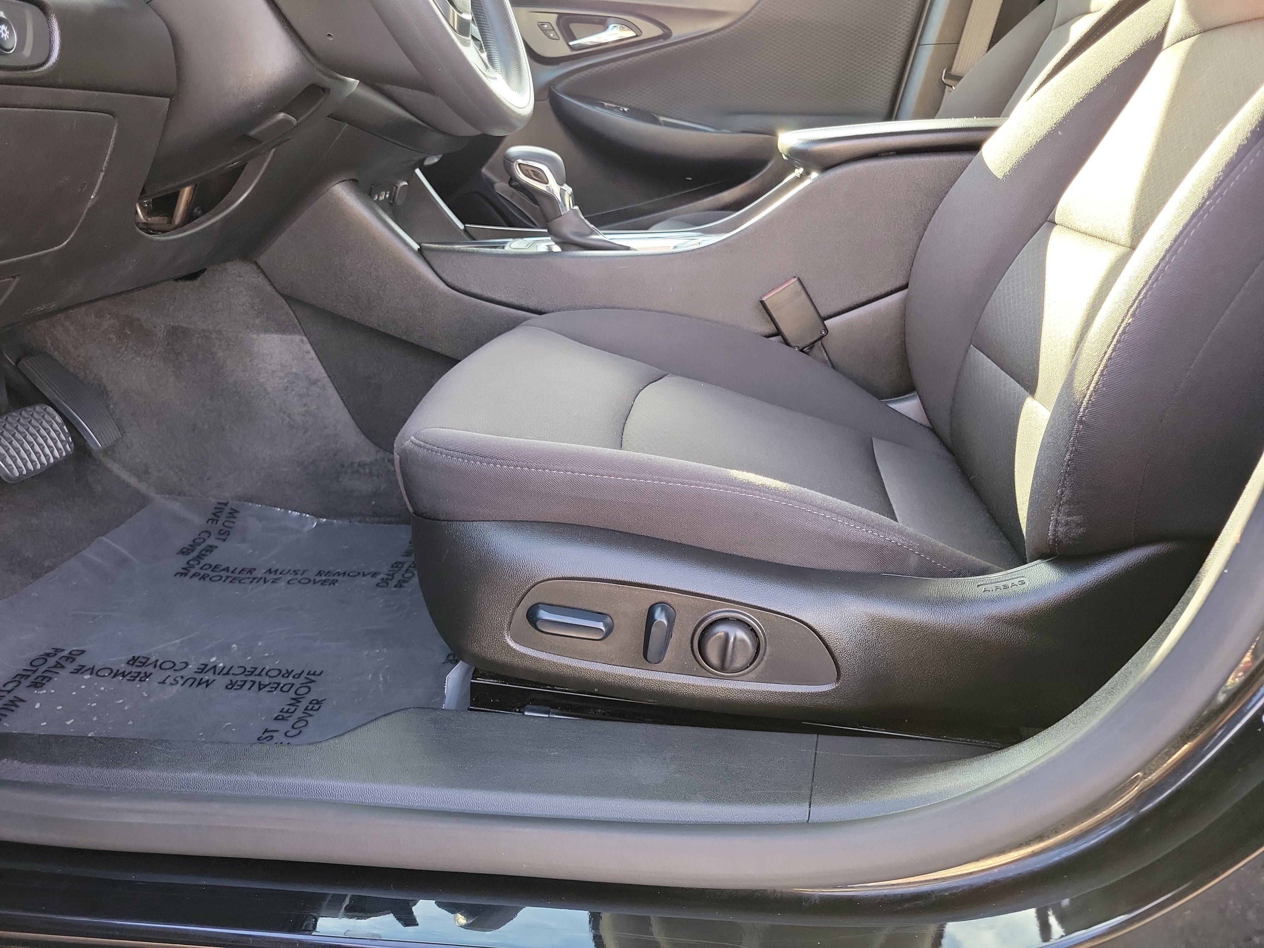 Used 2024 Chevrolet Malibu LT image 16