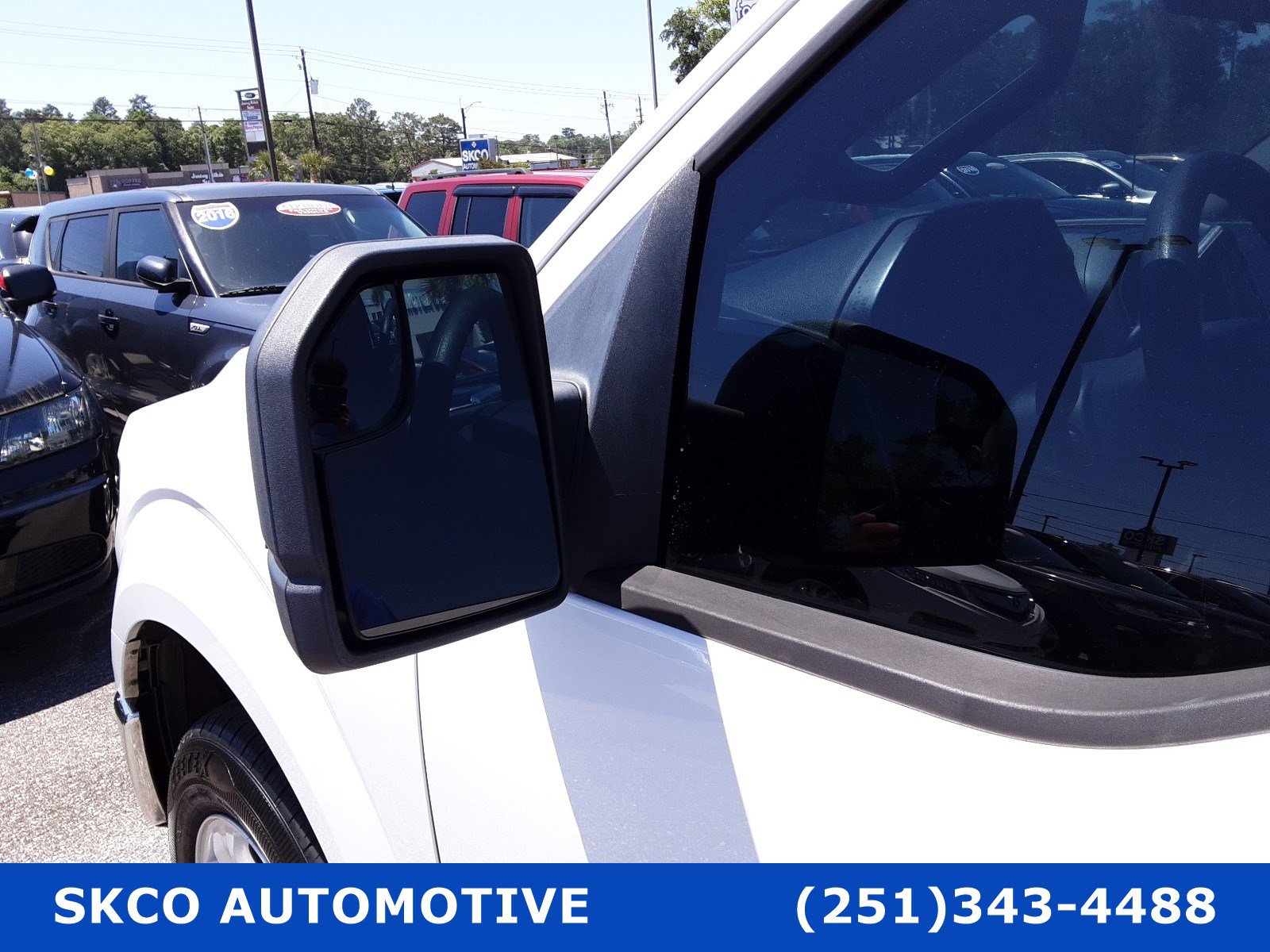 Used 2015 Ford F150 XLT image 10