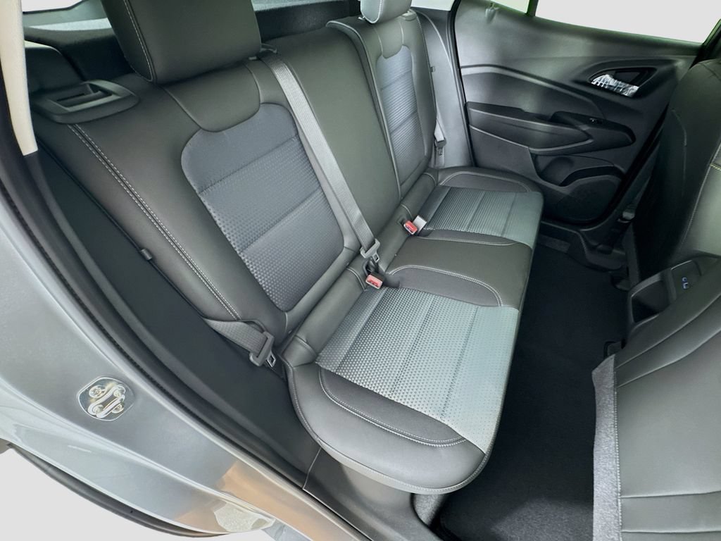 New 2026 Chevrolet Trax LT FWD image 26