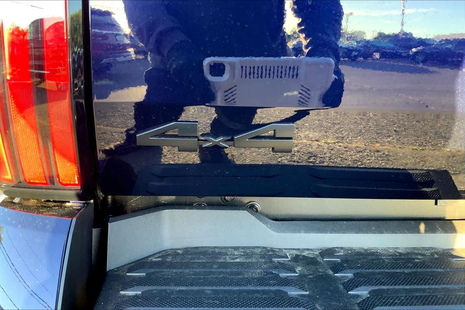 New 2026 Toyota Tundra Platinum AWD/4WD image 15