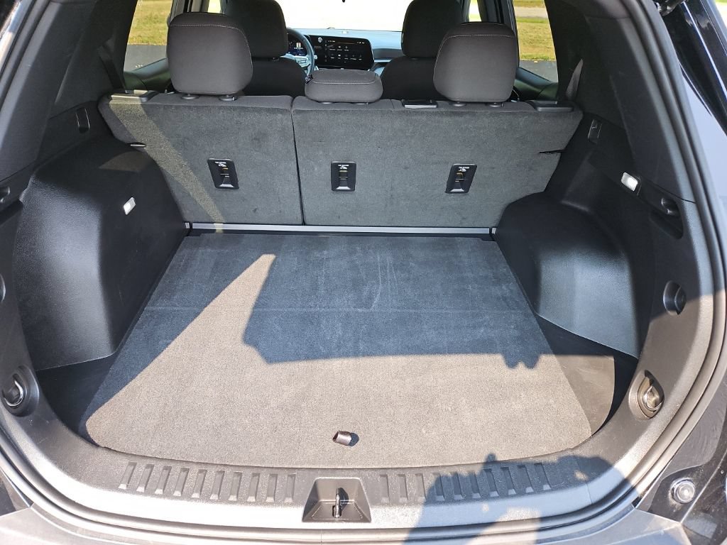 Used 2025 Chevrolet Equinox LT AWD/4WD image 27