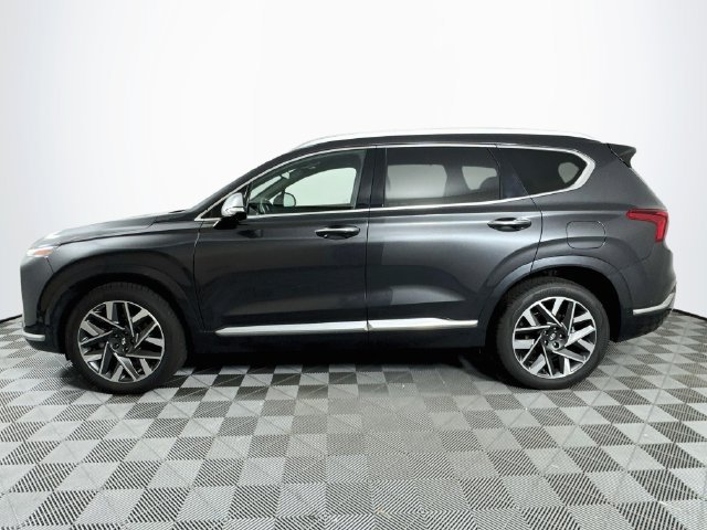 Used 2022 Hyundai Santa Fe Calligraphy FWD image 3