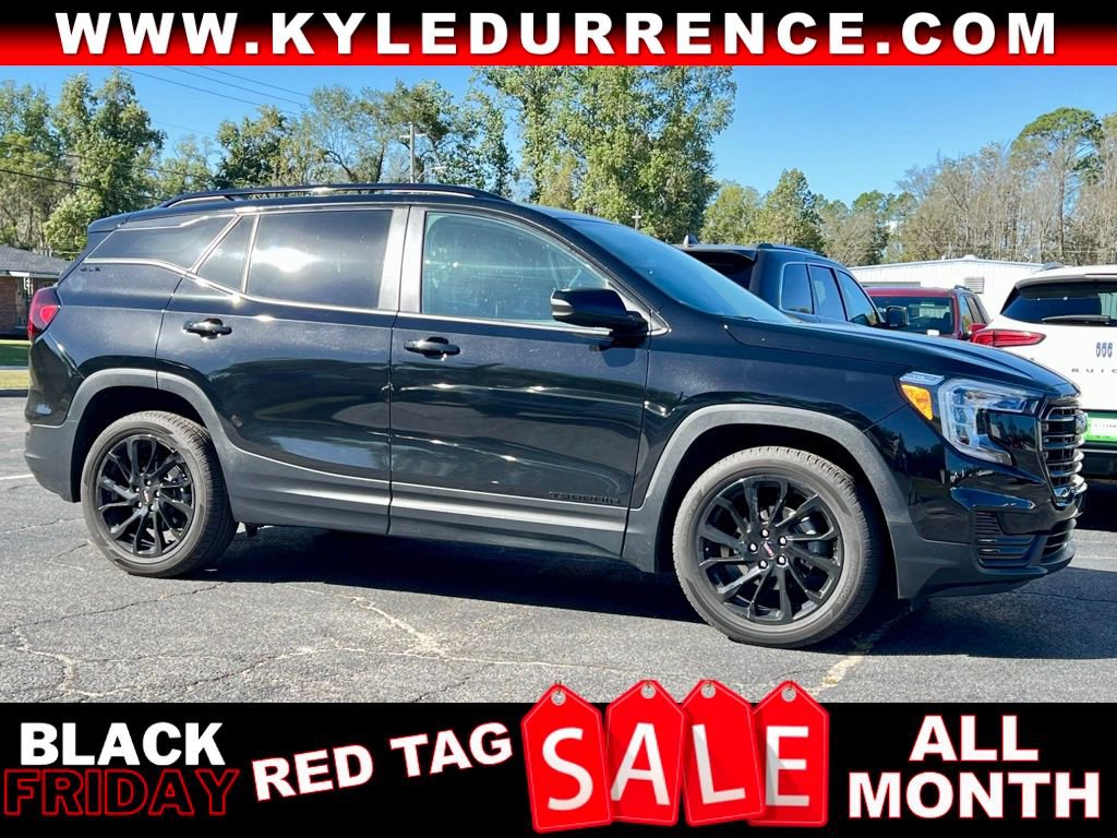 Used 2024 GMC Terrain SLE w/ Driver Convenience Package