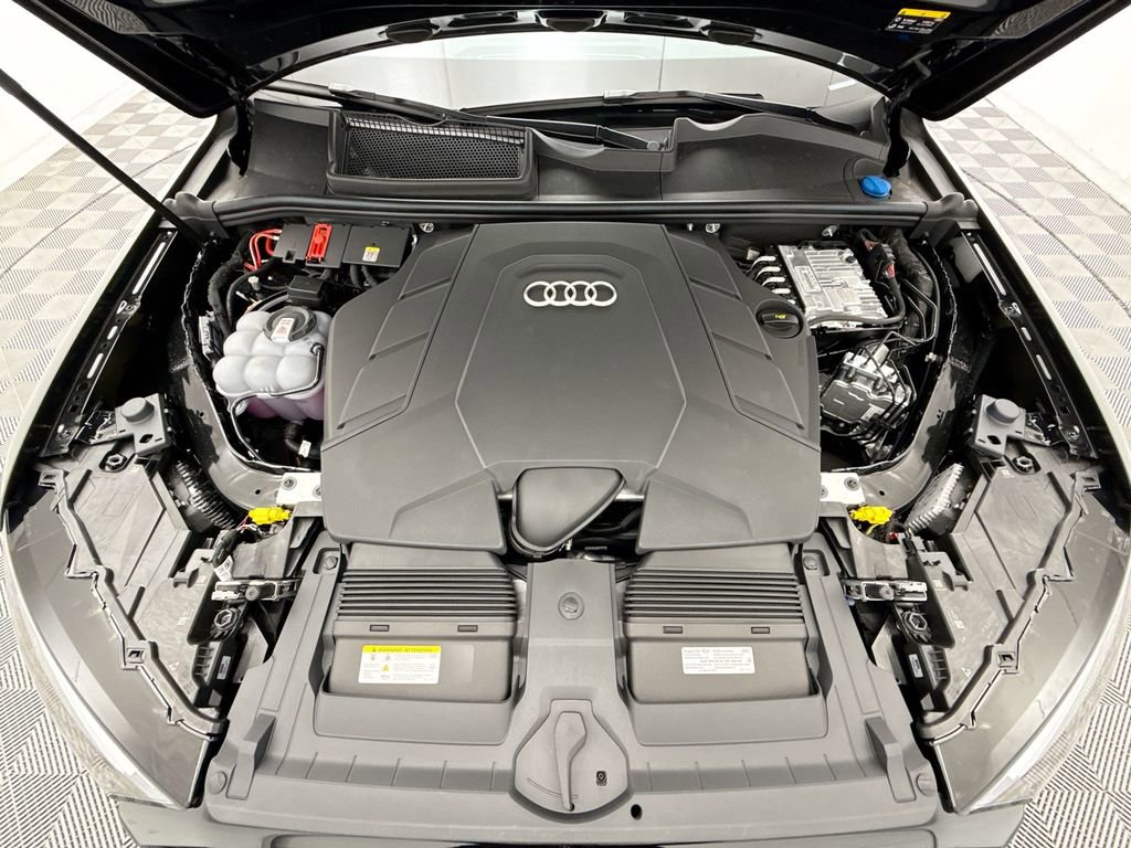 Used 2026 Audi Q7 3.0T Premium Plus AWD/4WD image 30