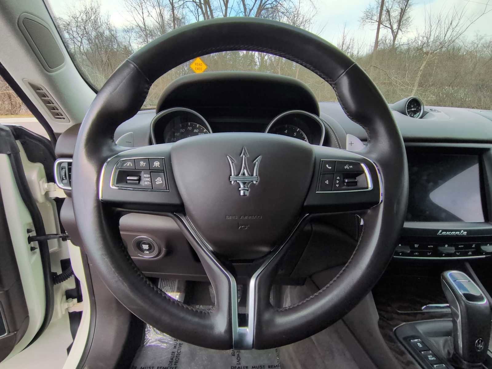 Used 2019 Maserati Levante S GranLusso image 24