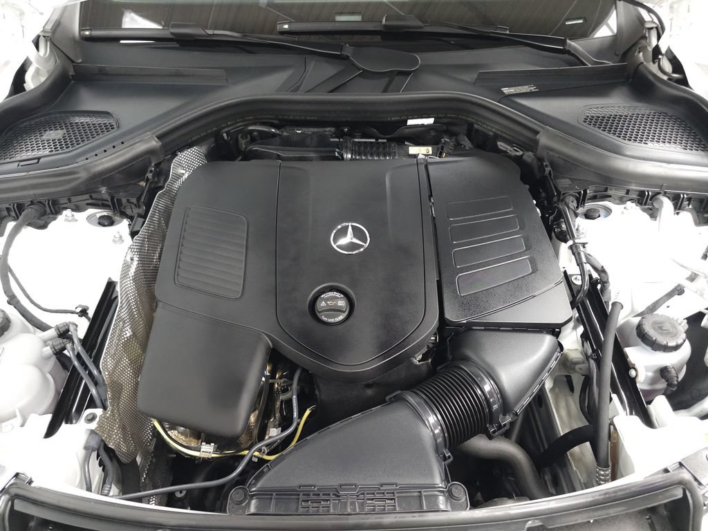 Certified 2026 Mercedes-Benz GLC 300 4MATIC image 35