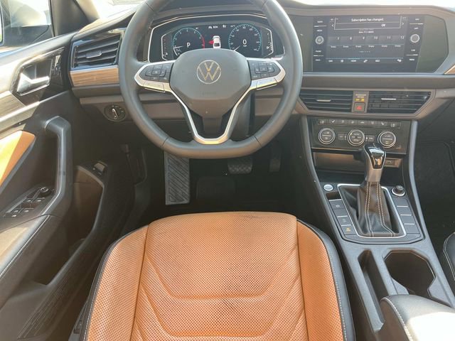 Used 2022 Volkswagen Jetta SEL FWD image 12