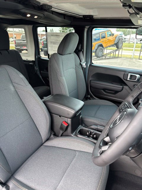 New 2026 Jeep Wrangler Unlimited Sport AWD/4WD image 29
