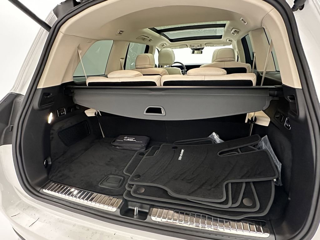 New 2026 Mercedes-Benz GLS 450 4MATIC image 23