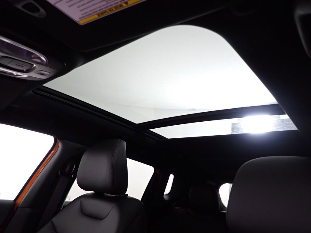 New 2026 Jeep Compass Limited w/ Sun, Sound & Navigation Group image 27