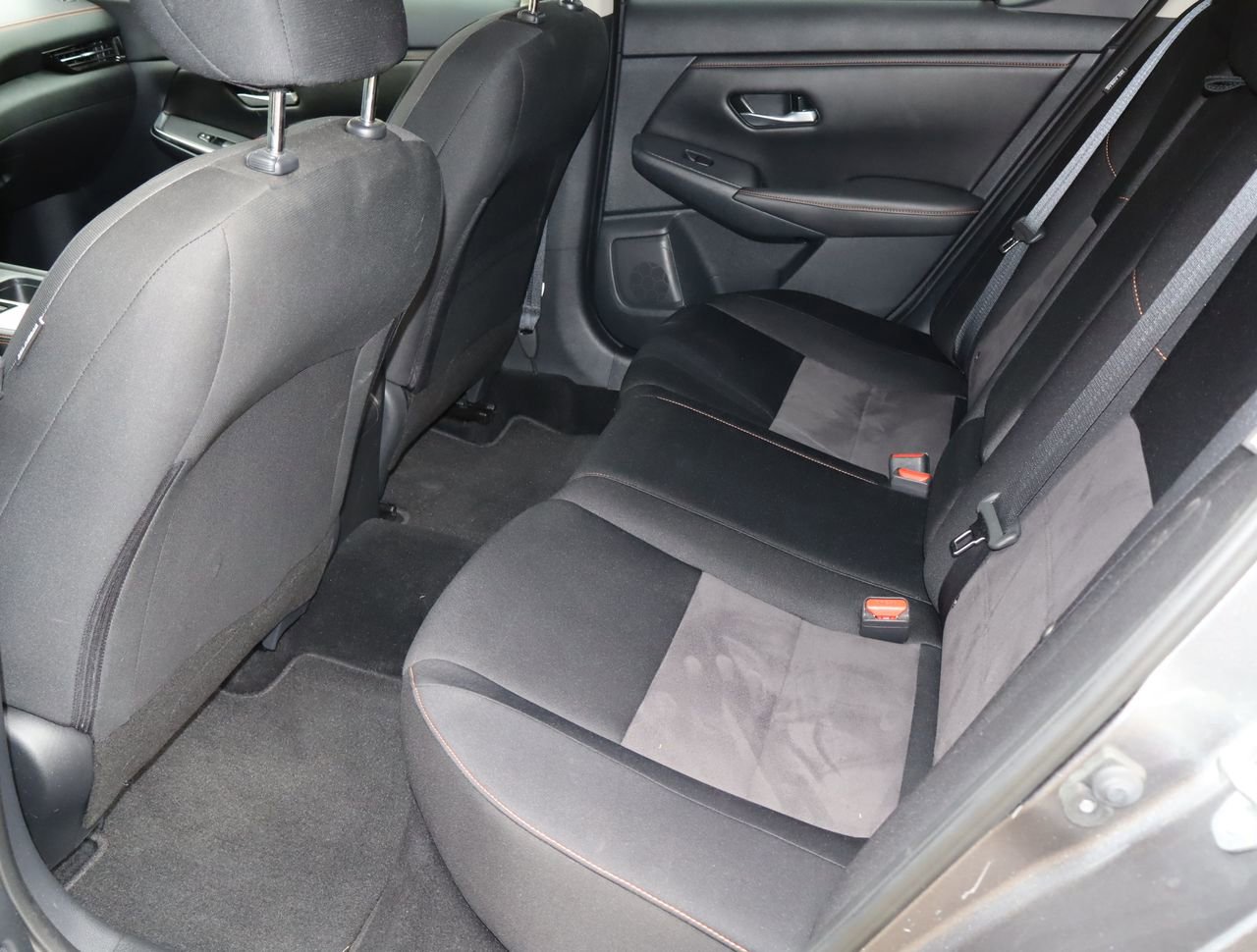 Used 2021 Nissan Sentra SR w/ Trunk Package image 5