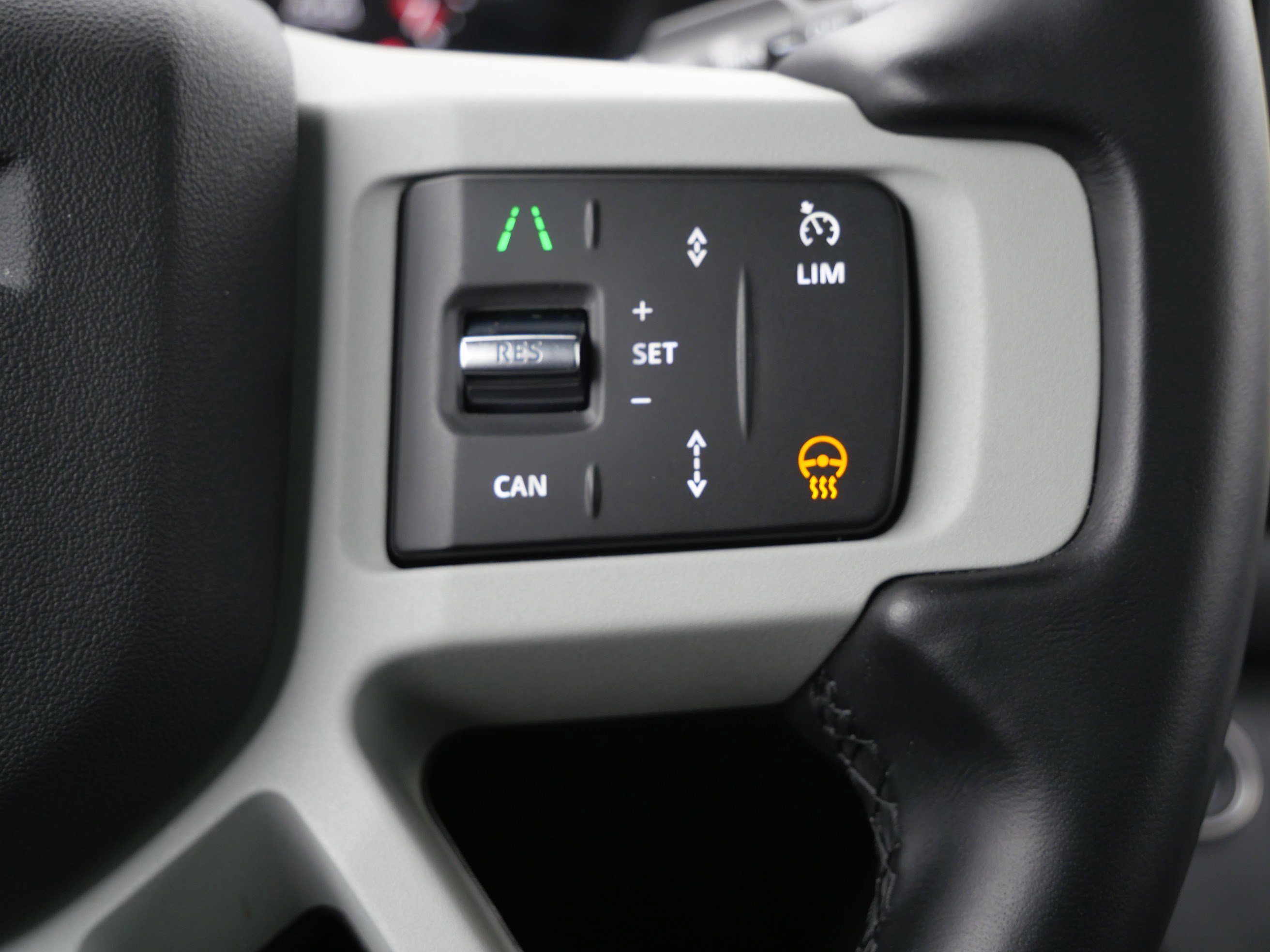 Used 2024 Land Rover Defender 130 S image 24