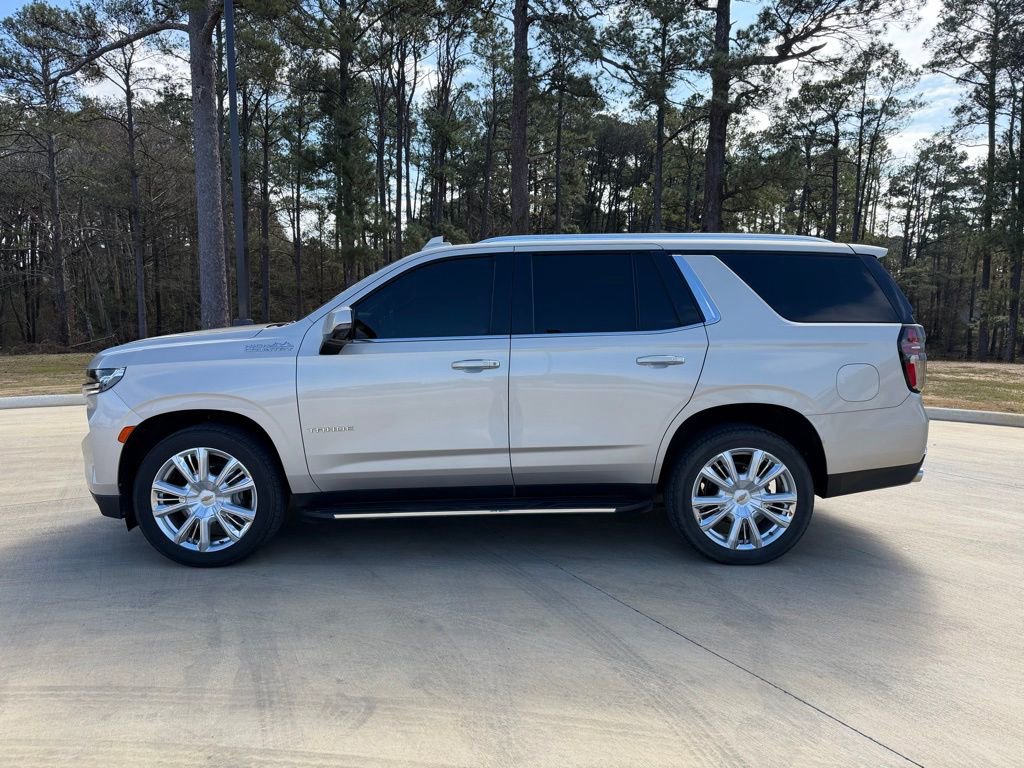 Used 2021 Chevrolet Tahoe High Country image 2