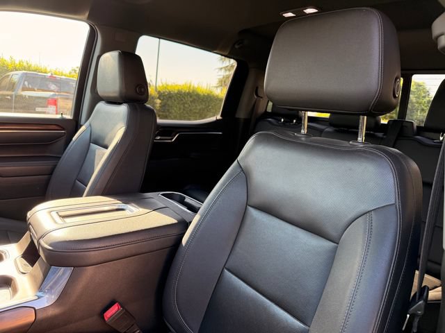 Used 2022 GMC Sierra 1500 SLT w/ SLT Premium Plus Package AWD/4WD image 11