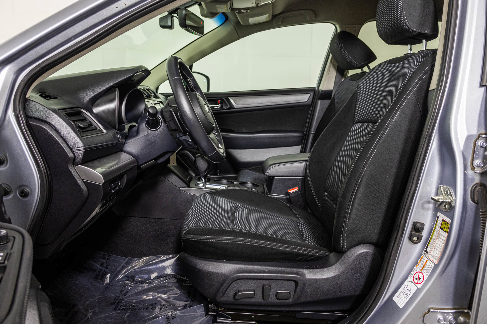 Used 2018 Subaru Outback 2.5i Premium AWD/4WD image 23