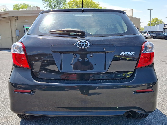 Used 2011 Toyota Matrix FWD image 5