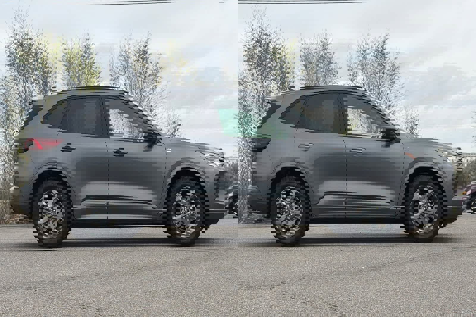 Certified 2023 Ford Escape ST-Line w/ Tech Pack #1 image 8