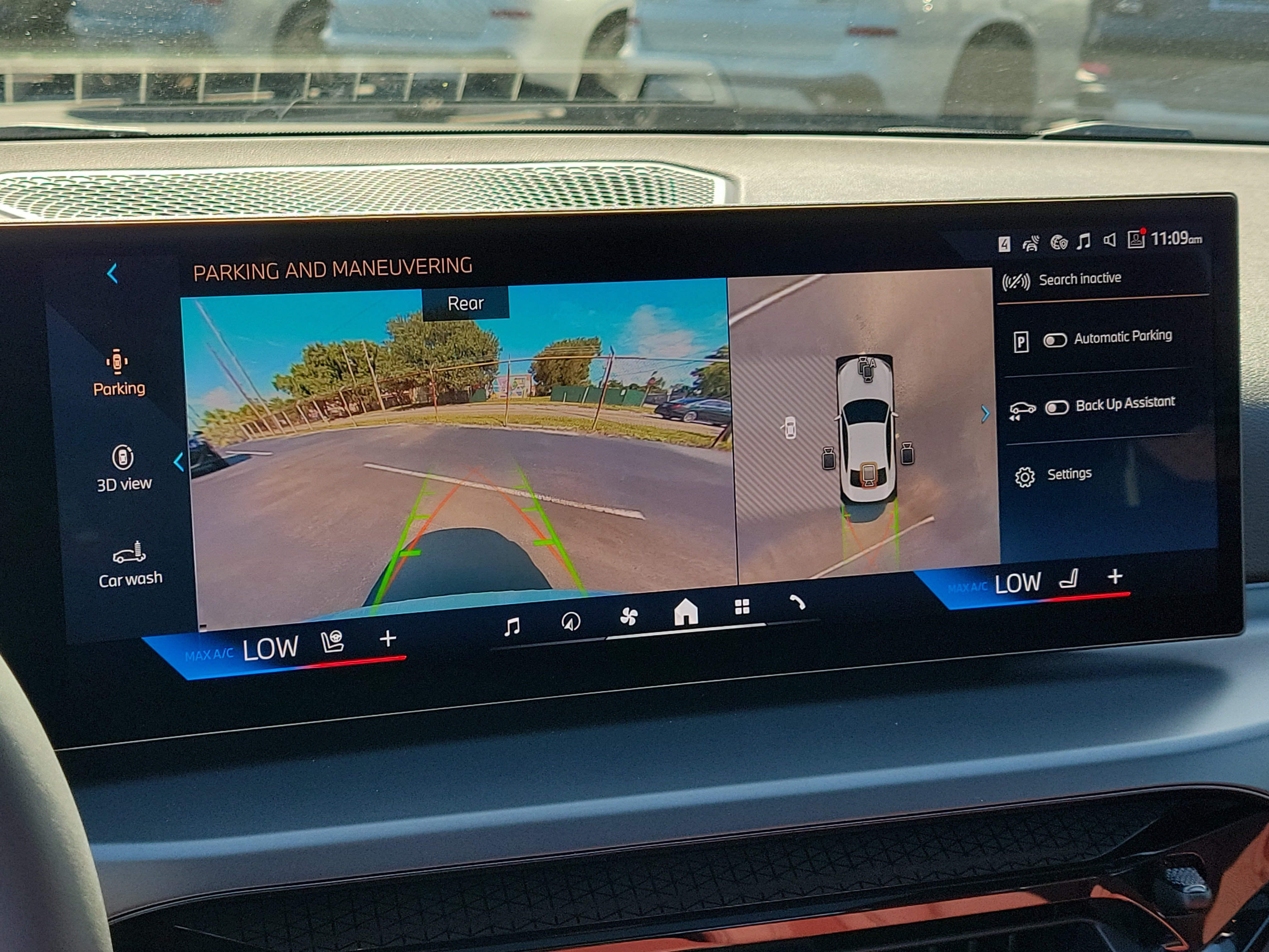 New 2026 BMW 230i Coupe w/ Convenience Package RWD image 17