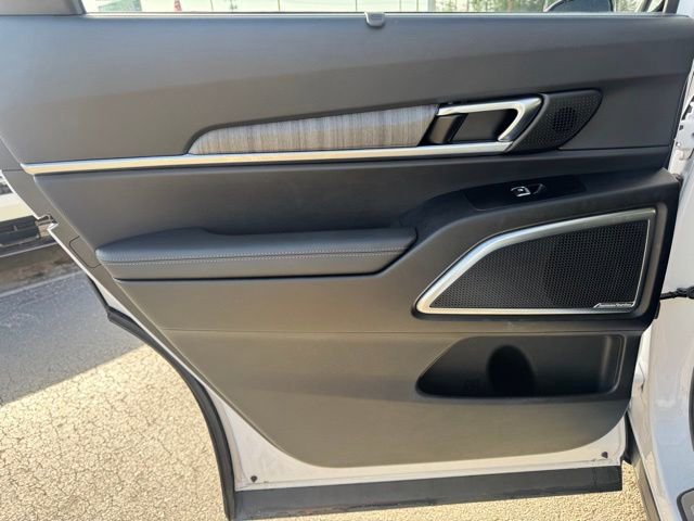 Certified 2023 Kia Telluride SX image 9