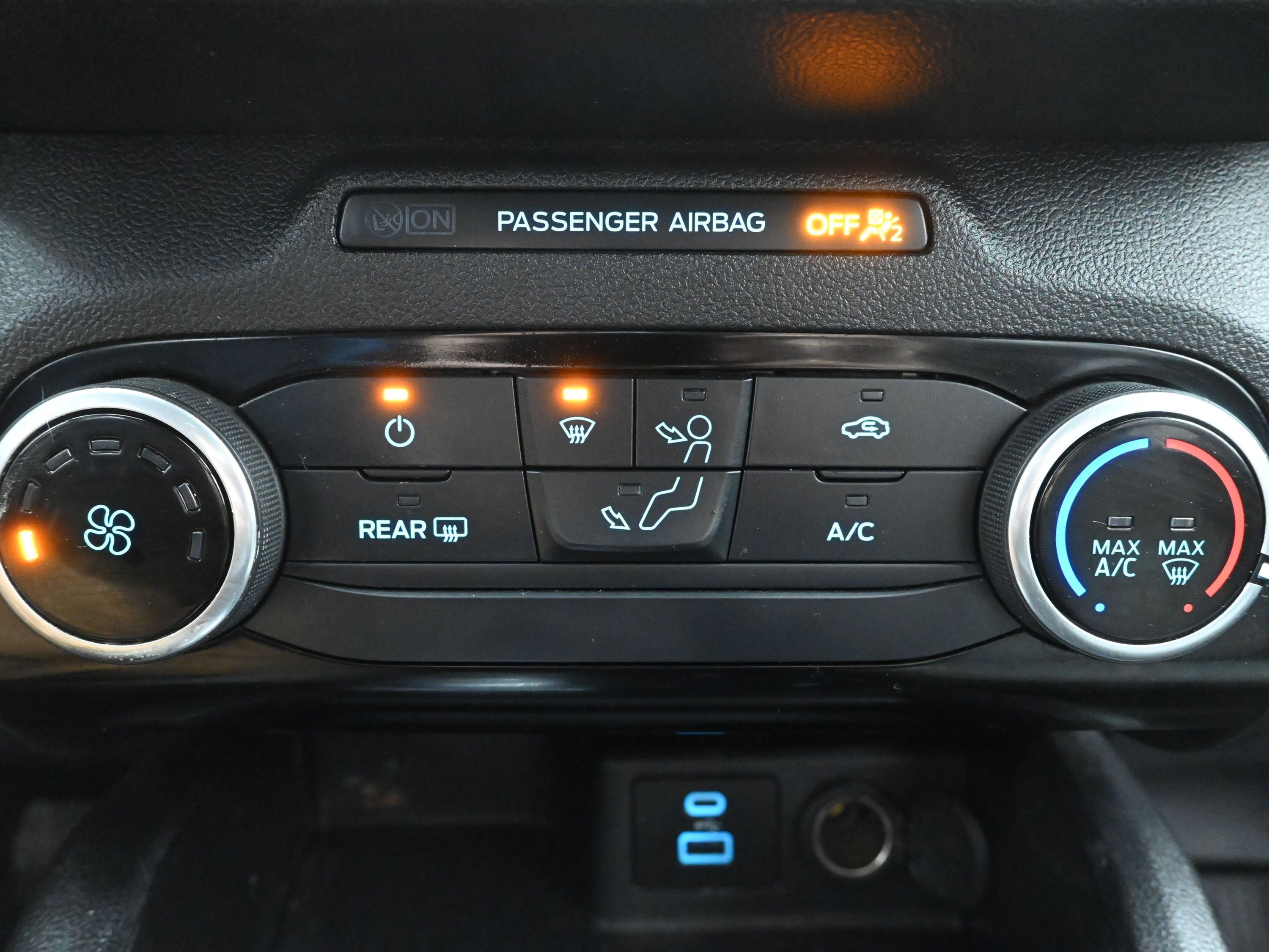 Used 2022 Ford Escape S image 18