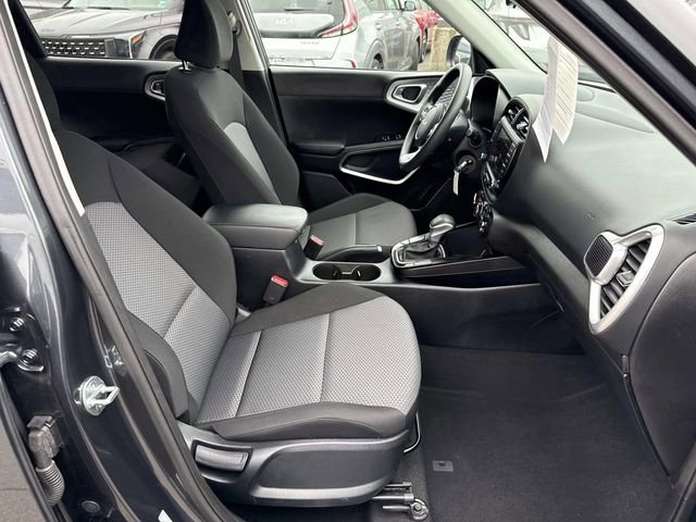 Used 2024 Kia Soul LX w/ Option Group 015 image 9