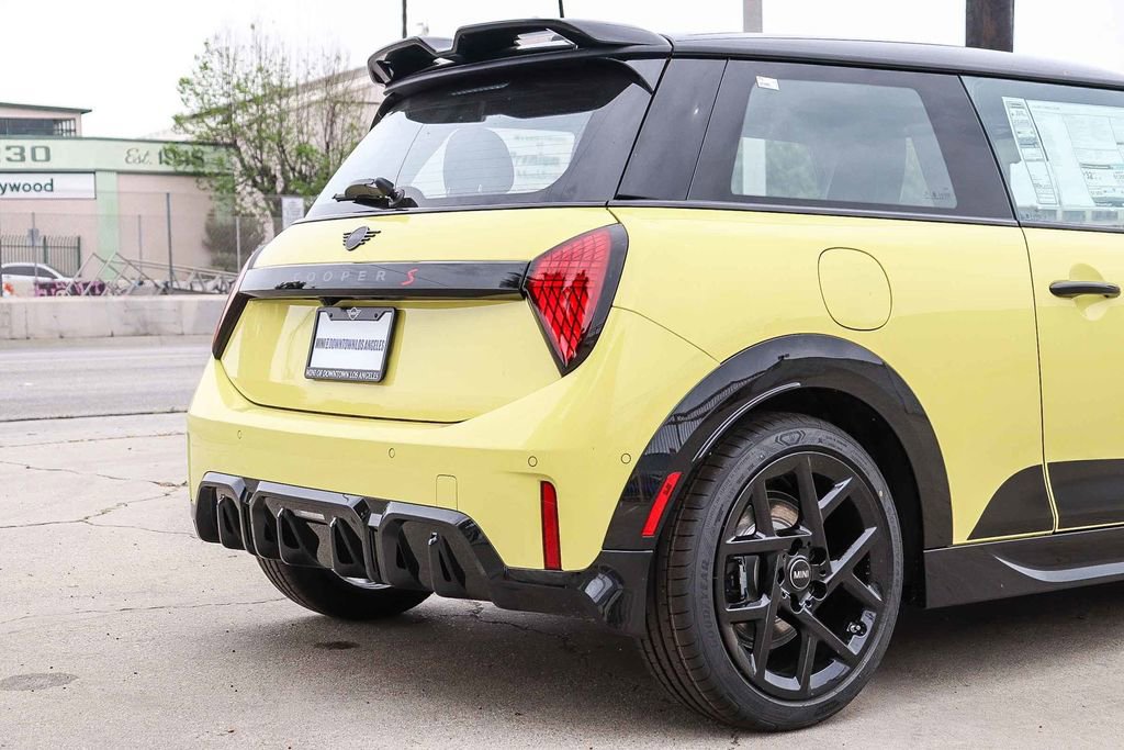 New 2026 MINI Cooper S image 10