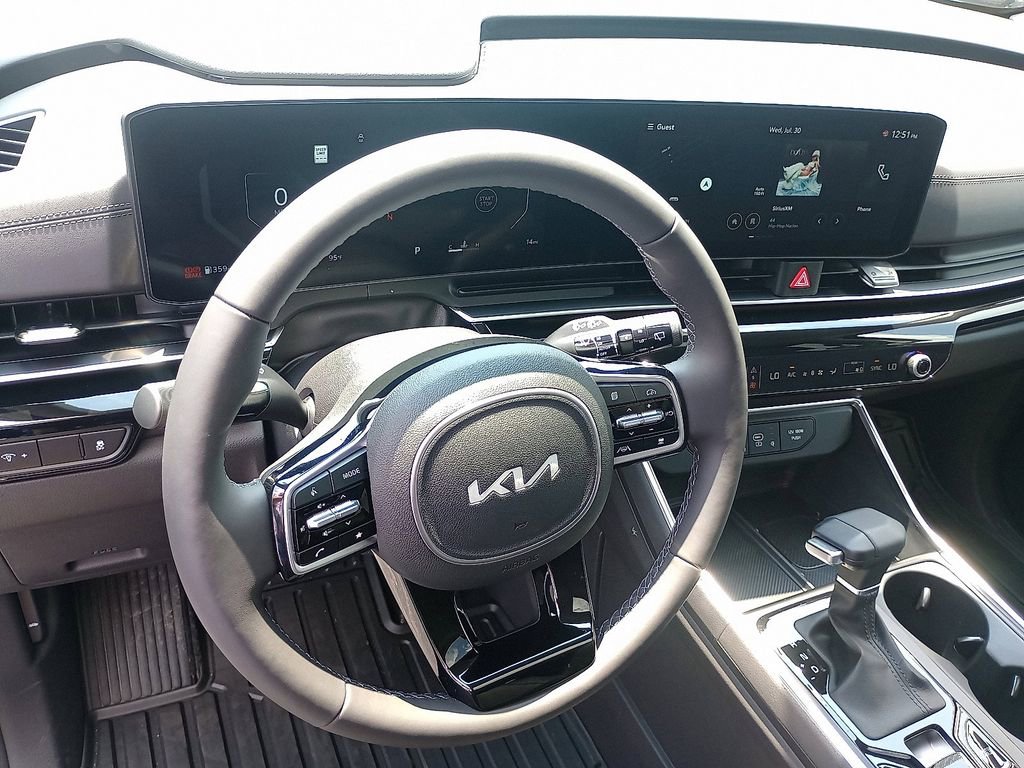 New 2026 Kia Carnival SX Prestige image 9