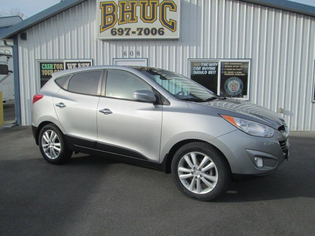Used 2013 Hyundai Tucson Limited w/ Premium Pkg AWD/4WD image 1