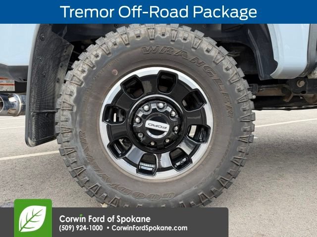 Used 2025 Ford F350 Platinum w/ Platinum Plus Package AWD/4WD image 10