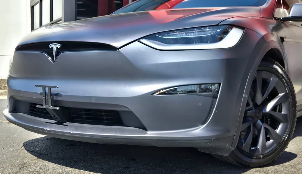 Used 2022 Tesla Model X Plaid AWD/4WD image 2