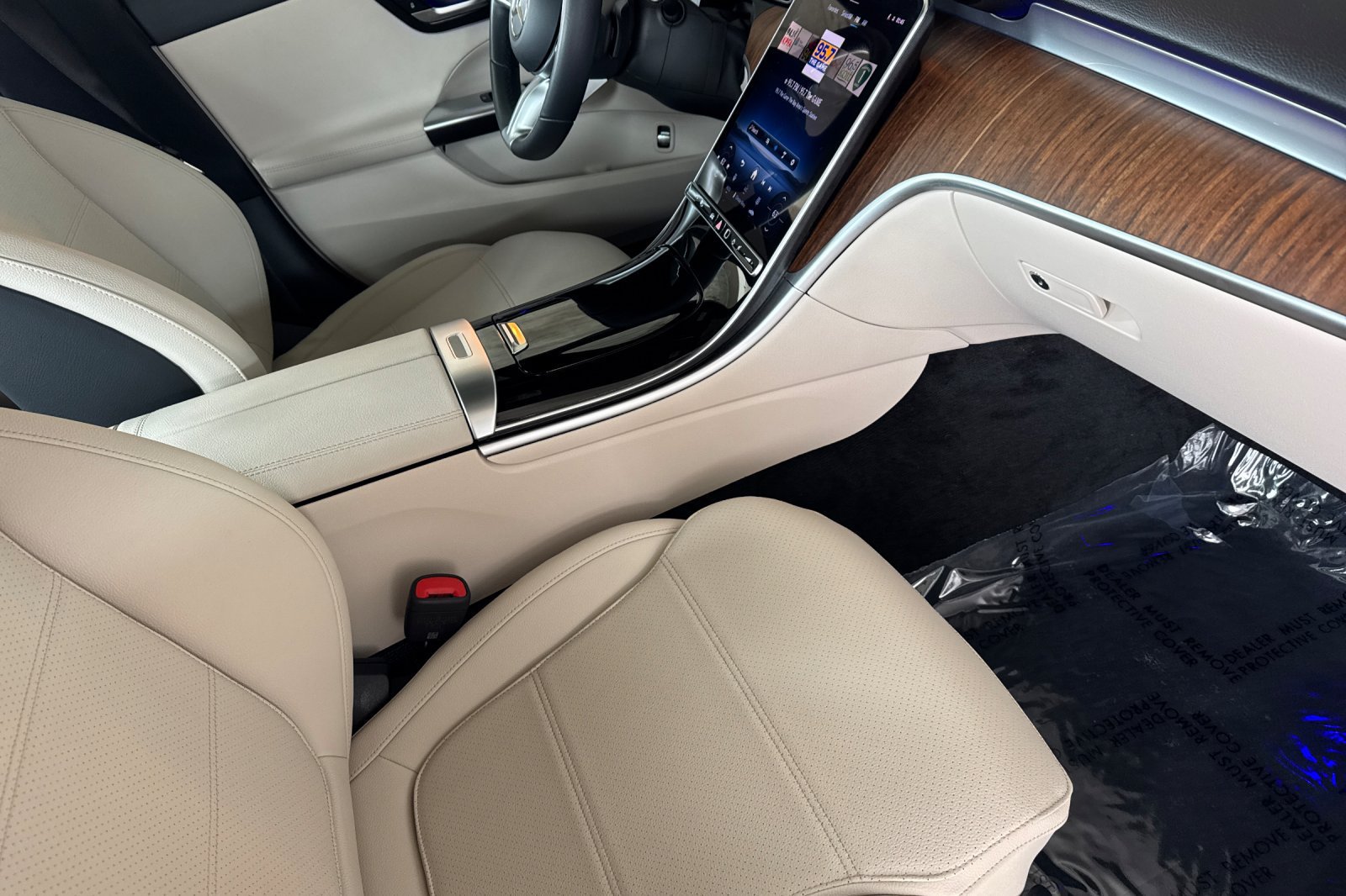 Used 2026 Mercedes-Benz C 300 Sedan image 18