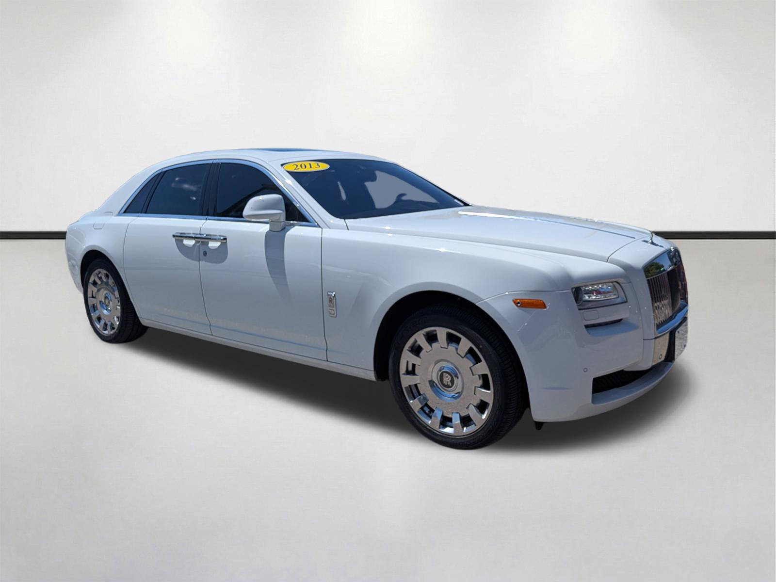 Used 2013 Rolls-Royce Ghost RWD image 2
