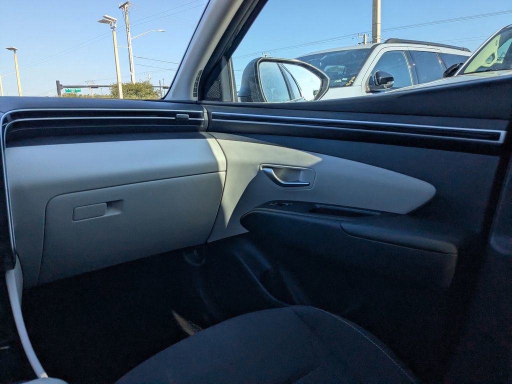 Used 2024 Hyundai Tucson SEL FWD image 17