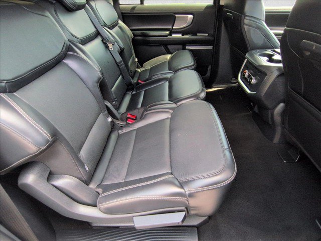 Used 2025 Ford Expedition Max Platinum AWD/4WD image 19