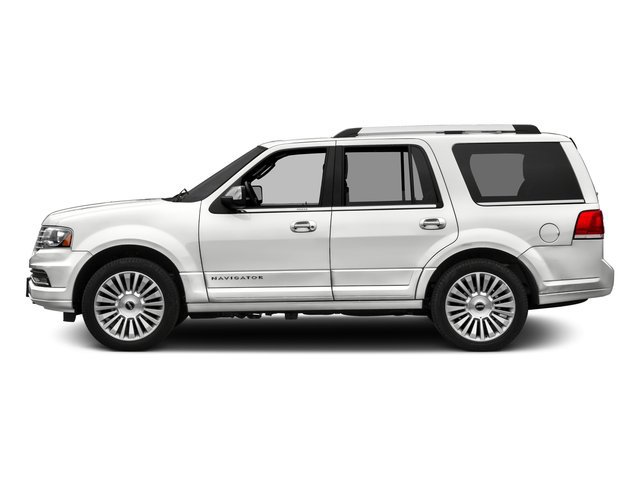 Used 2017 Lincoln Navigator Reserve AWD/4WD image 3