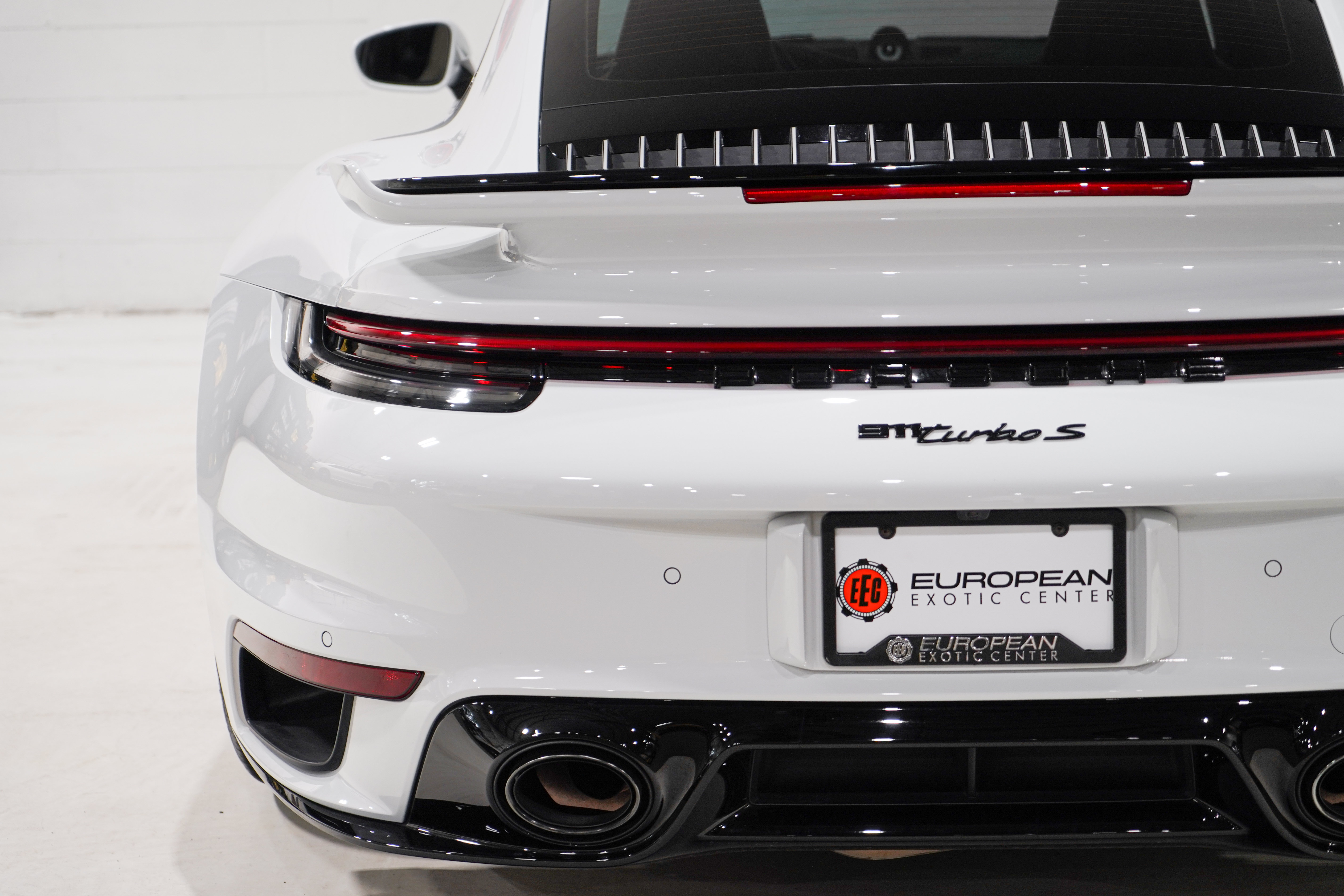 Used 2021 Porsche 911 Turbo S AWD/4WD image 35