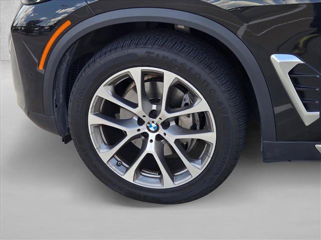 Used 2024 BMW X5 xDrive40i AWD/4WD image 22