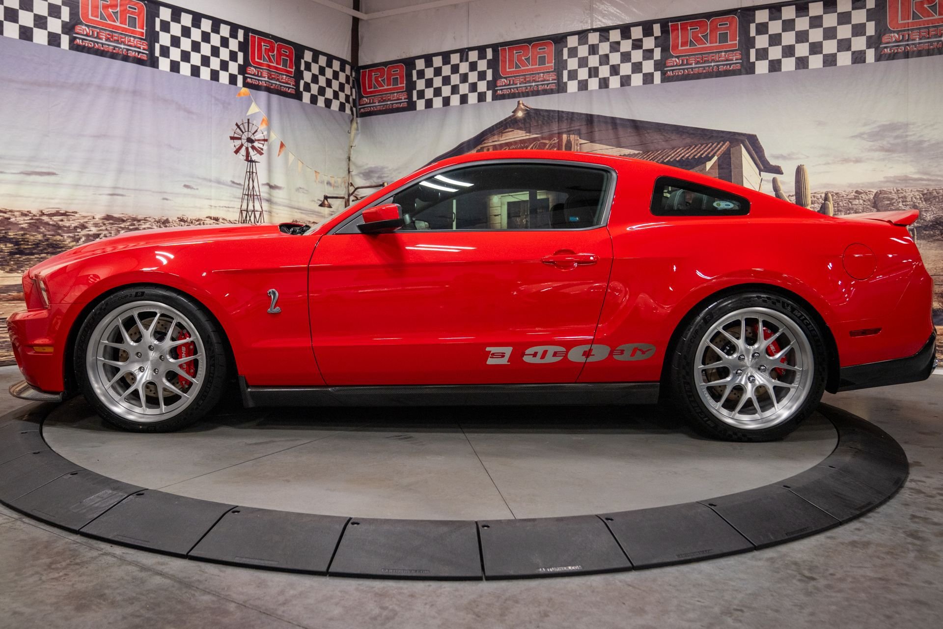 Used 2012 Ford Mustang Shelby GT500 w/ Electronics Pkg RWD image 8