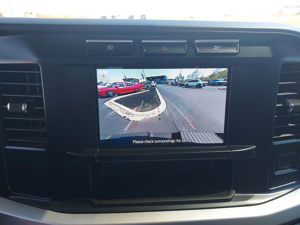 Used 2024 Ford F350 XLT image 23
