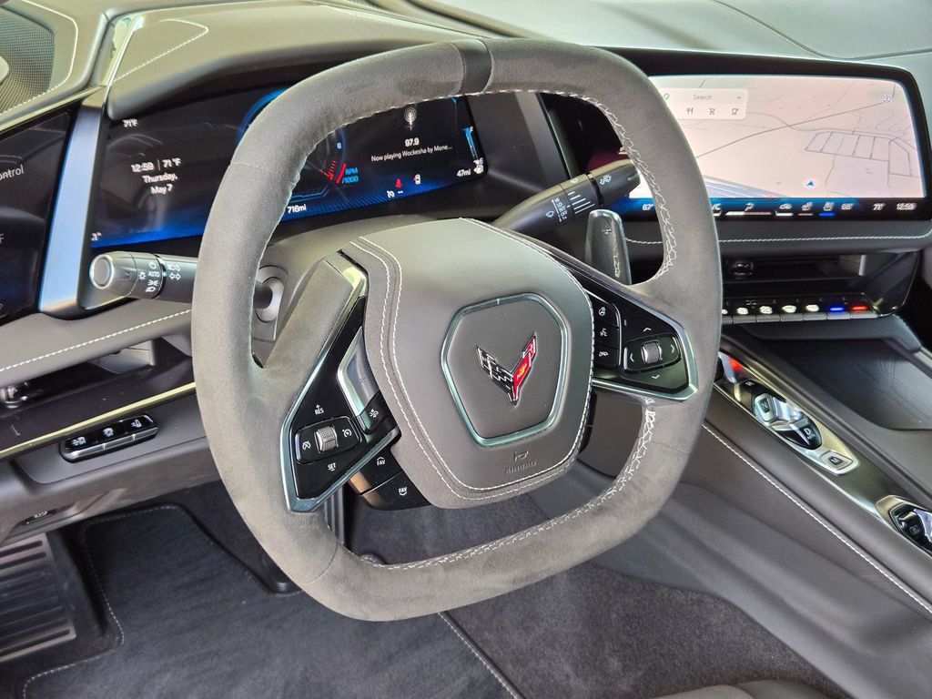 Used 2026 Chevrolet Corvette Stingray Premium Cpe w/ Stealth Interior Trim Package RWD image 21