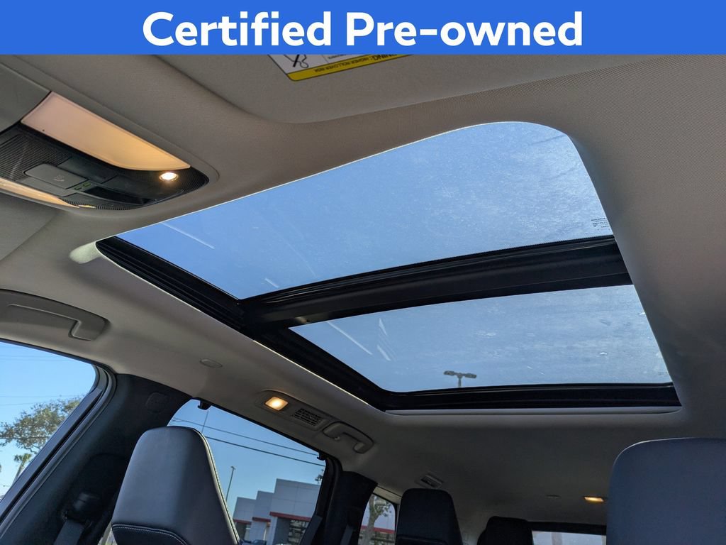 Certified 2025 INFINITI QX60 Luxe FWD image 23