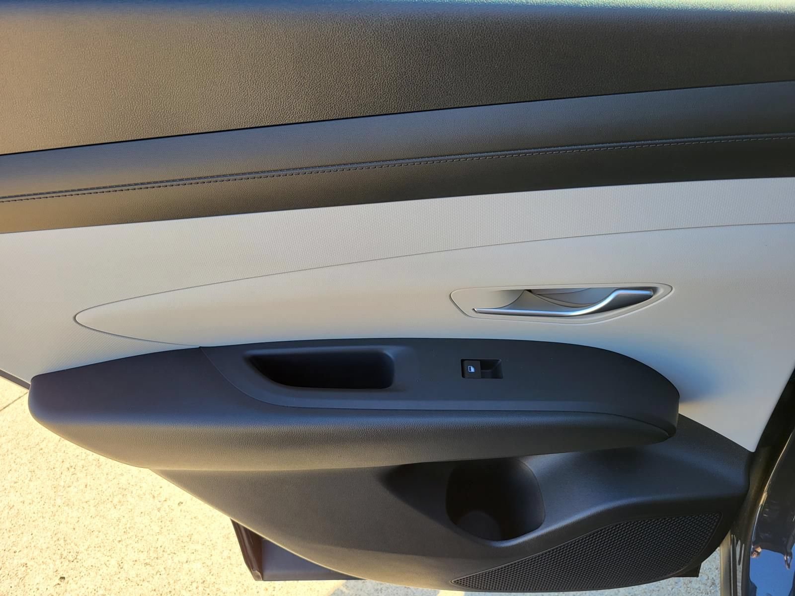 New 2026 Hyundai Tucson SE FWD image 9
